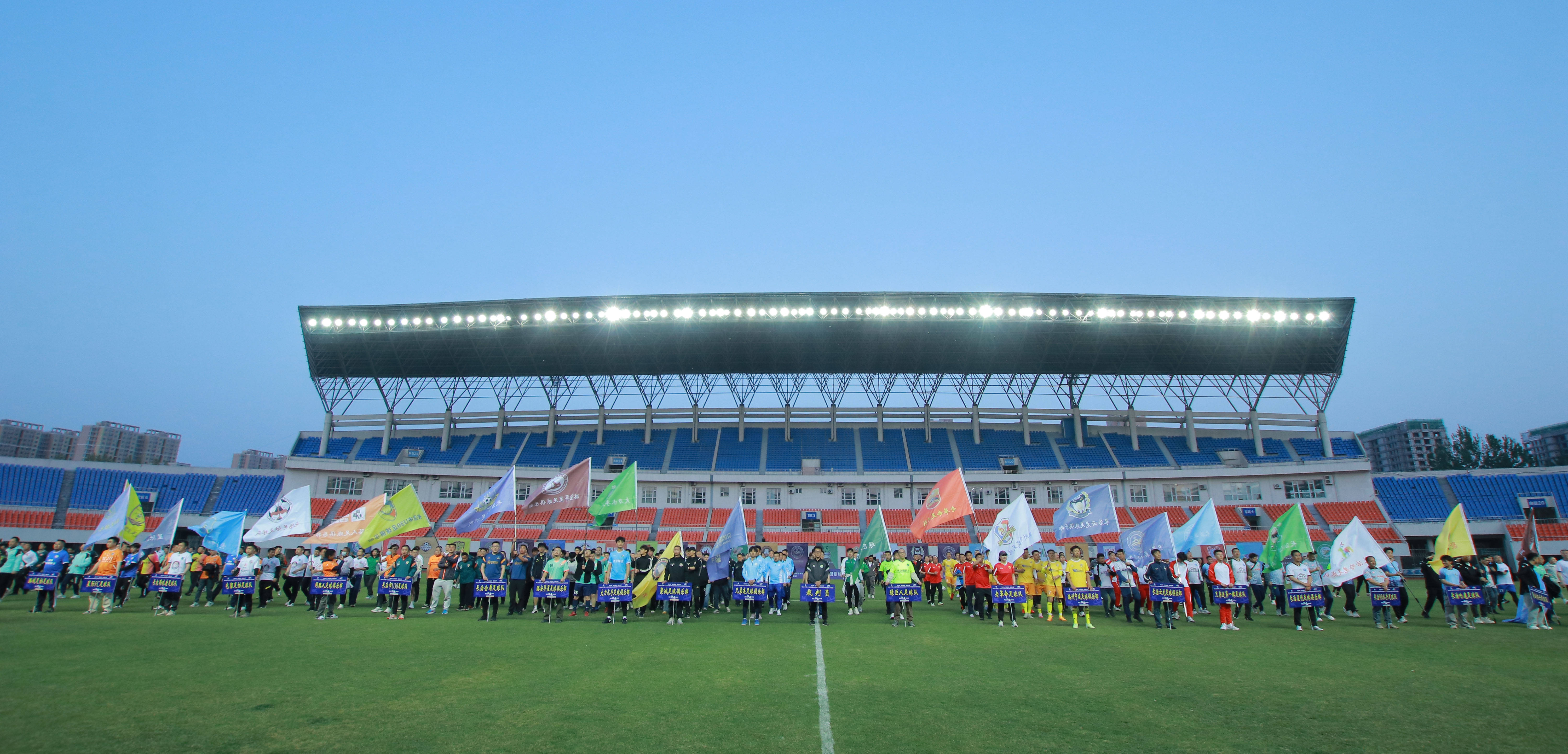 关注中国足球联赛,劲爆对决精彩十足 关注中国足球联赛,劲爆对决精彩十足