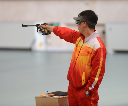 巴西射击运动员在手枪比赛中取得亮眼成绩的简单介绍