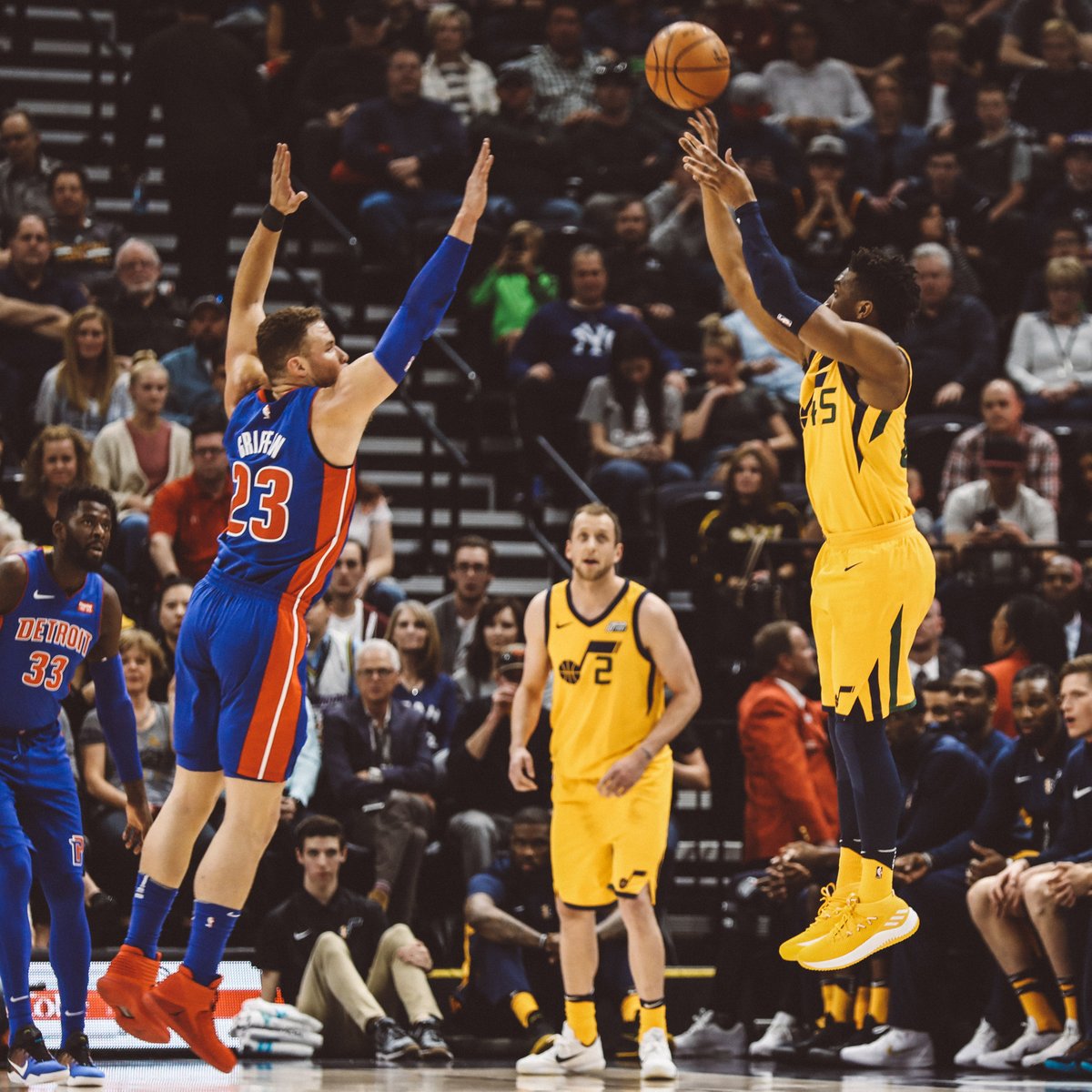 太阳横扫魔术,戈贝尔扛起全队的简单介绍 太阳横扫魔术,戈贝尔扛起全队的简单介绍