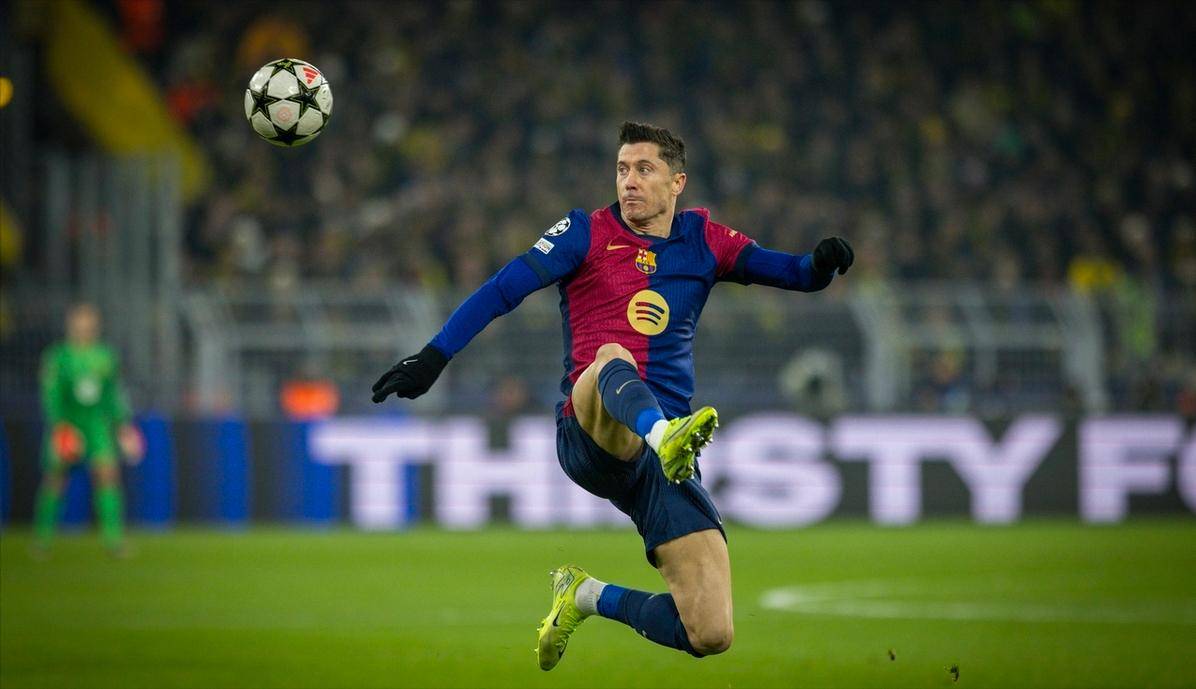 巴萨连胜领跑,瓦伦西亚丧失胜利优势 巴萨连胜领跑,瓦伦西亚丧失胜利优势