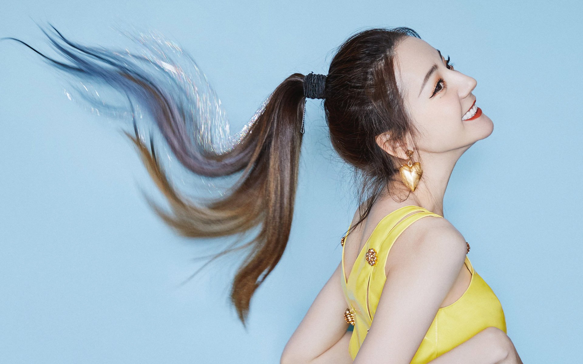 银箭划破争冠夜，当马丁内利成为吞噬星光的那颗星