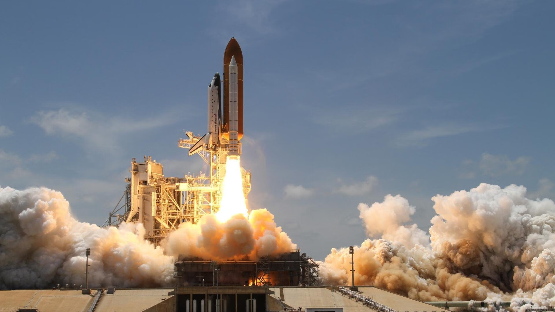 稳稳的方向盘，从喀麦隆绿茵到F1赛道的人生掌控力