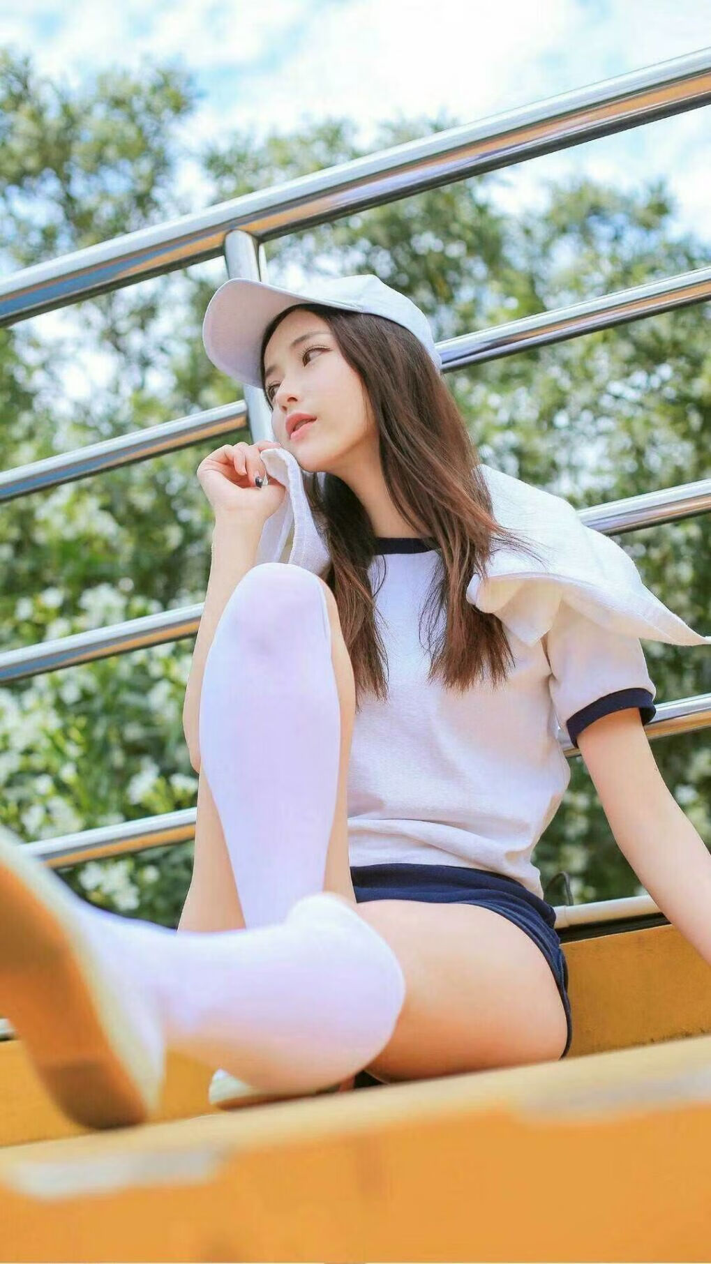 唯一之战，巴萨狂胜几内亚，卡塞米罗的节奏掌控艺术